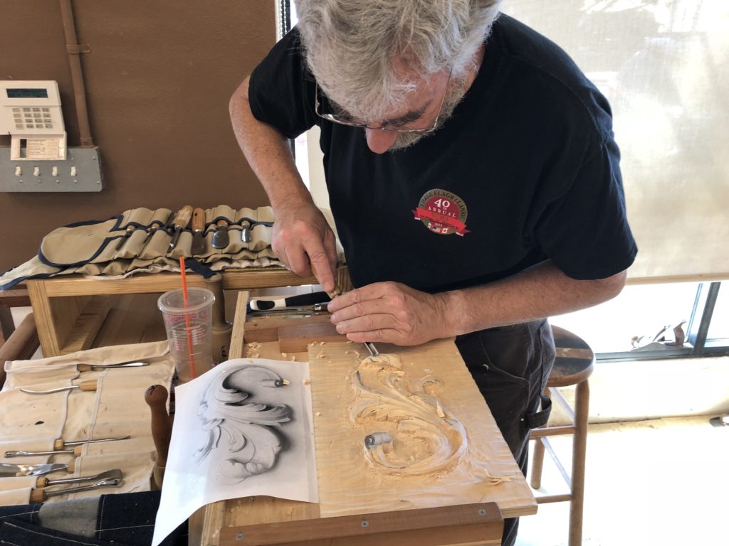 wood carving, alex grabovetskiy, rosettes, learn to arve rosettes, learn to carve, carving skills, student carving,
